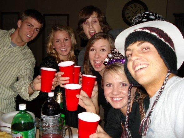 228512_1007731546565_8387_n