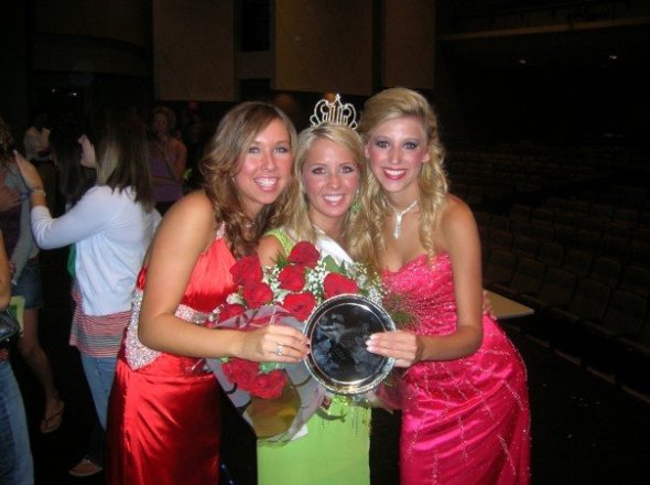 208464_1007720786296_1078_n